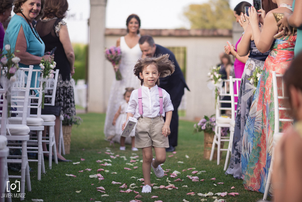 MOLAN LAS BODAS CON NIÑOS | Javier Muñoz - Fotógrafo De Bodas Gamberras